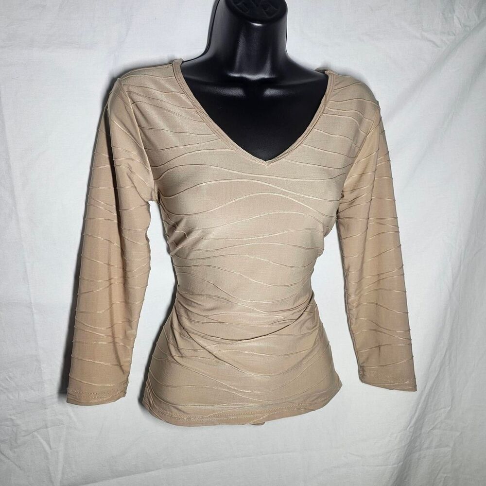 Vintage y2k 90s tan textured whimsical 3/4 sleeve top